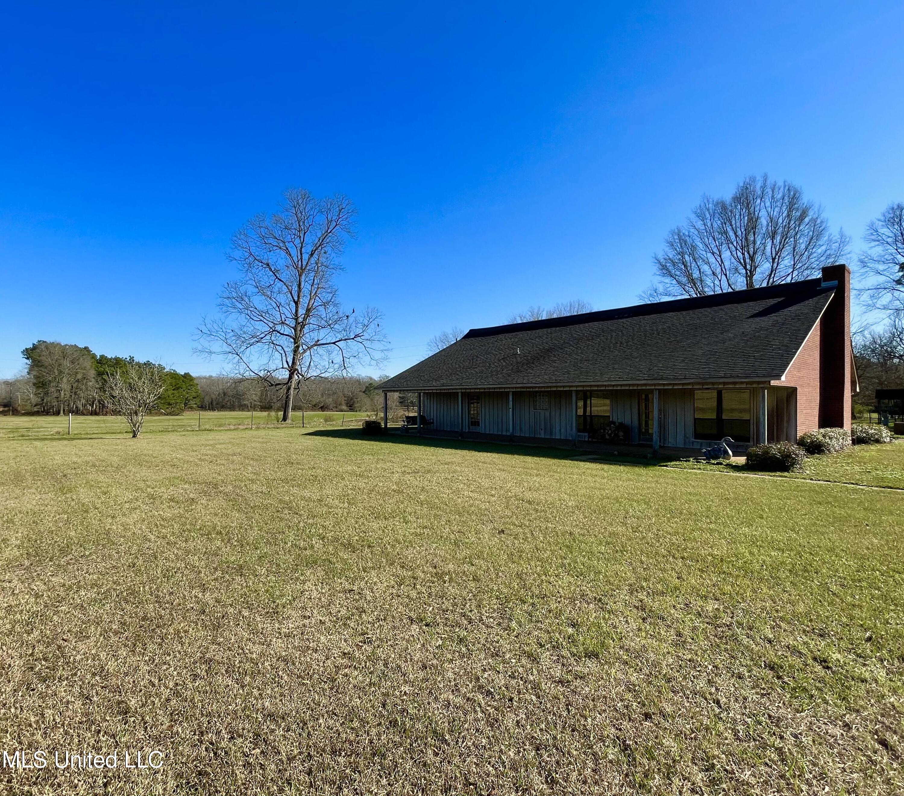 7847 Old Jackson Road Forest, MS 39074 - Photo 26 of 55 A54150B6-BD37-4DA3-9849-75F032BC3D2C