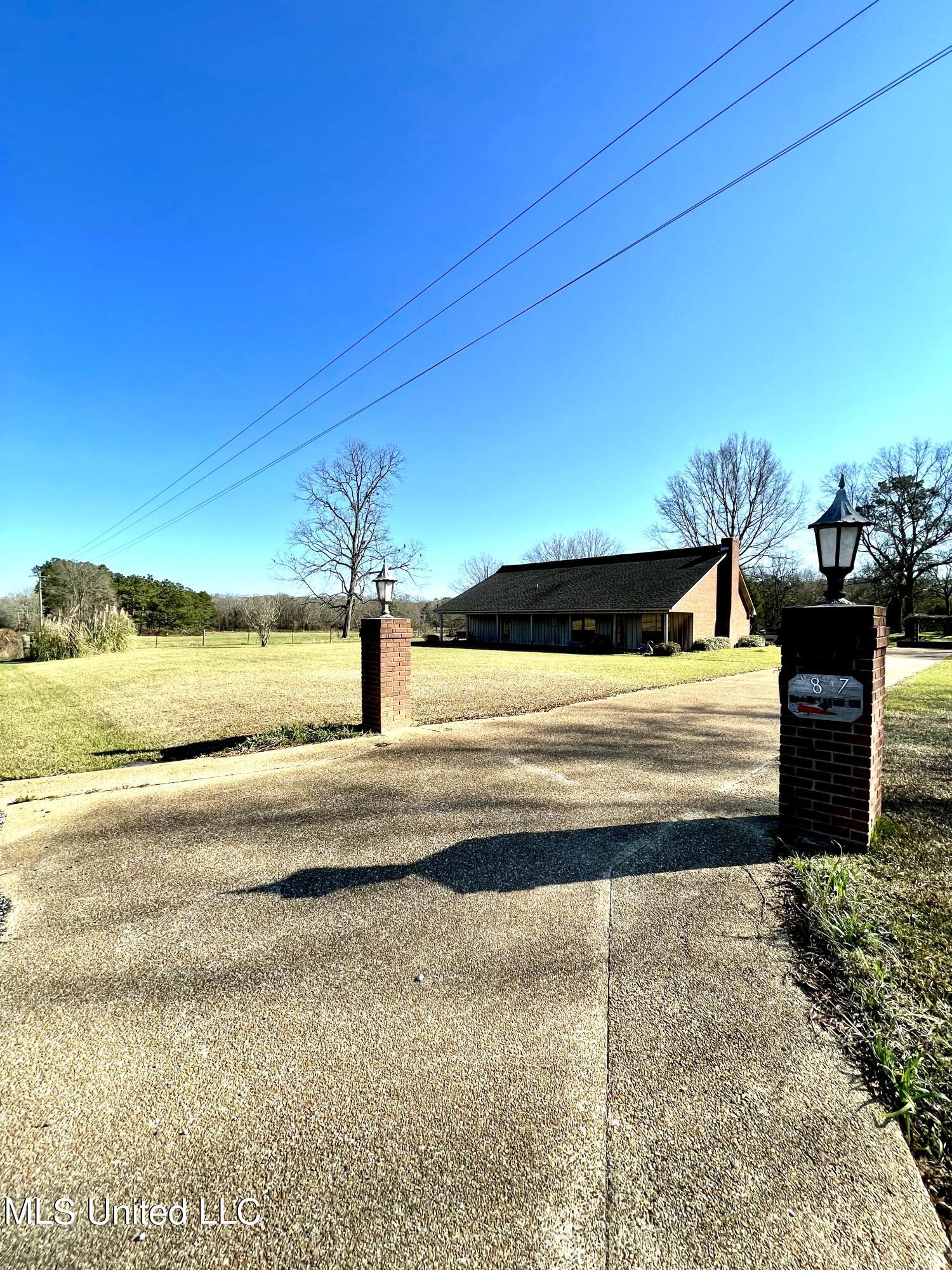 7847 Old Jackson Road Forest, MS 39074 - Photo 30 of 55 17D51798-6020-4ED1-A531-9E0E6A1693F5