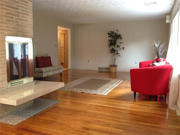186 Grove Street Reading, MA 01867 - Photo 6 of 14 Gallery Image 6