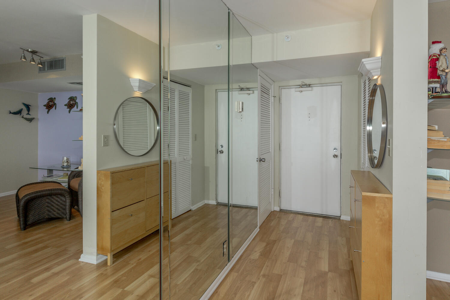 400 Ocean Trail Way, Unit 1405 Jupiter, FL 33477 - Photo 10 of 41 a view of a bathroom sink and a mirror