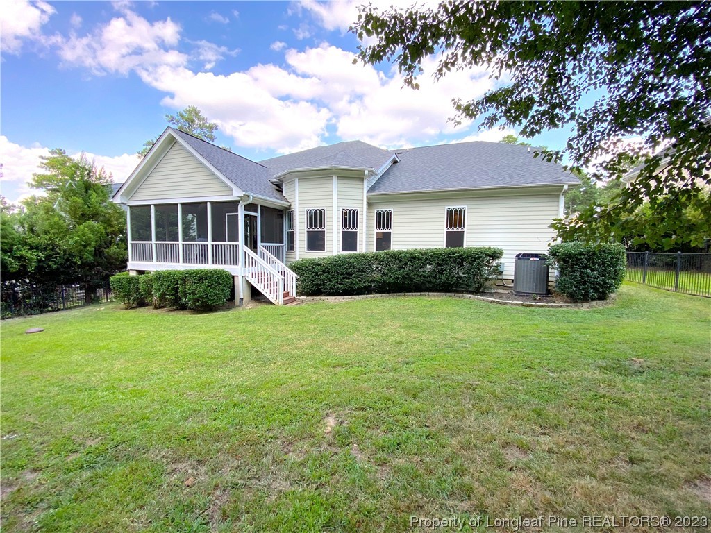 35 Springside Dr Spring Lake Spring Lake, NC 28390 - Photo 3 of 50 Gallery Image 3