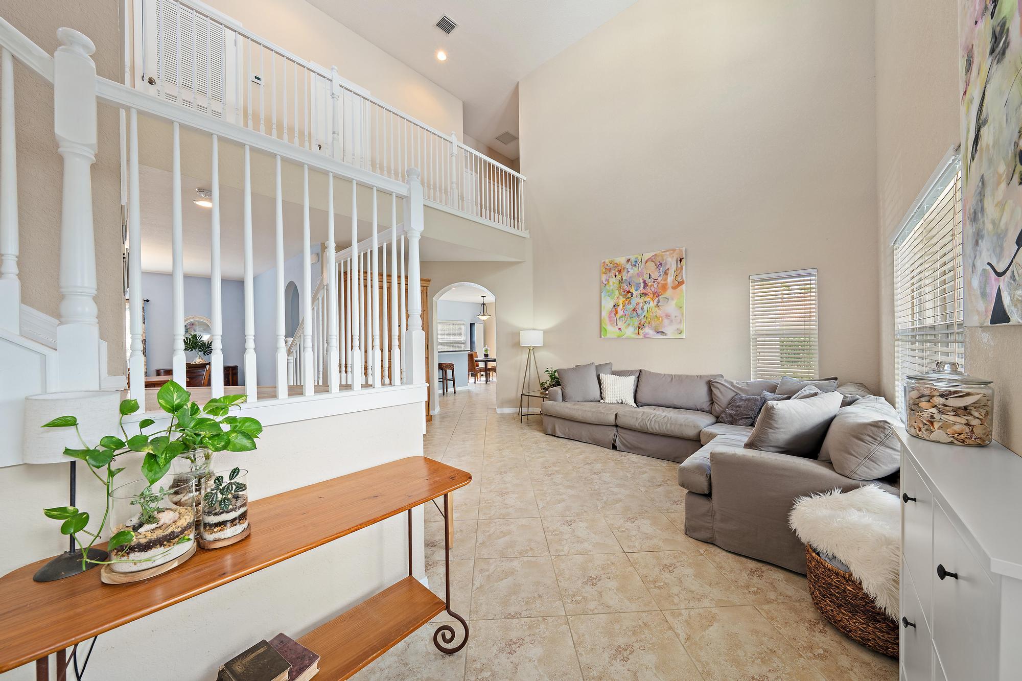 196 Behring Way Jupiter, FL 33458 - Photo 10 of 75 Living