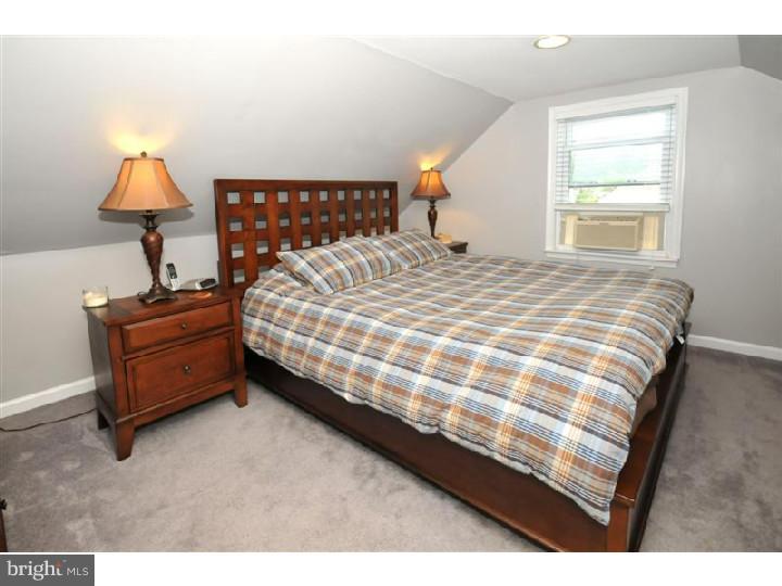 40 Belmar Road Hatboro, PA 19040 - Photo 13 of 25 Bedroom - Main