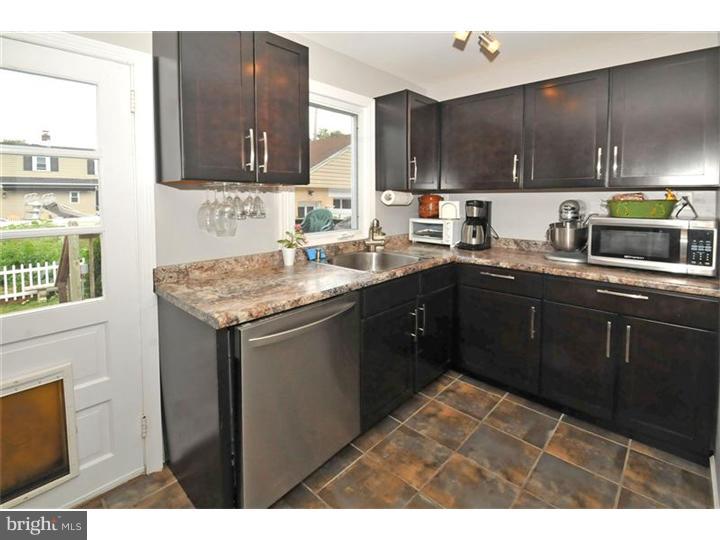 40 Belmar Road Hatboro, PA 19040 - Photo 8 of 25 Kitchen