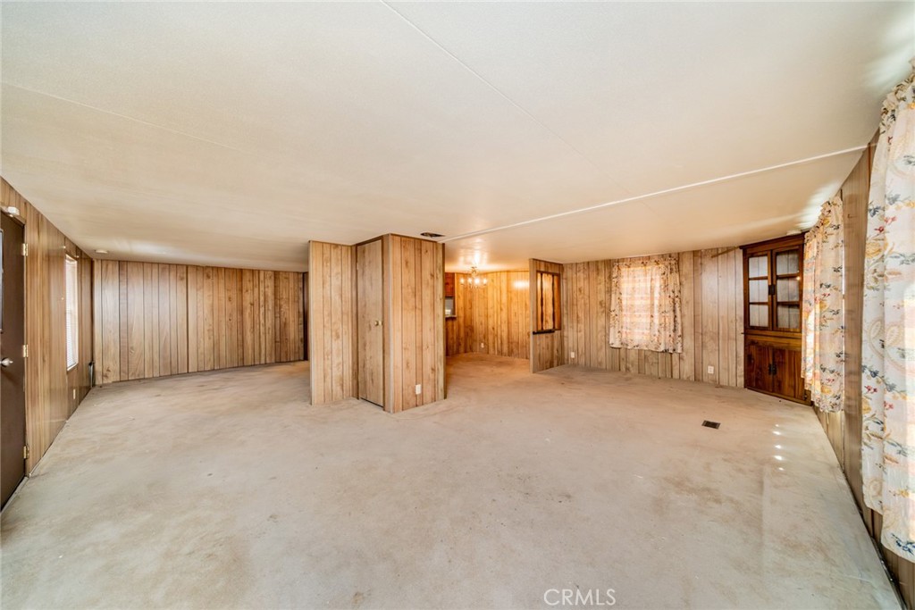 10200 Johnson Road, Unit 36 Phelan, CA 92371 - Photo 9 of 33 Gallery Image 9