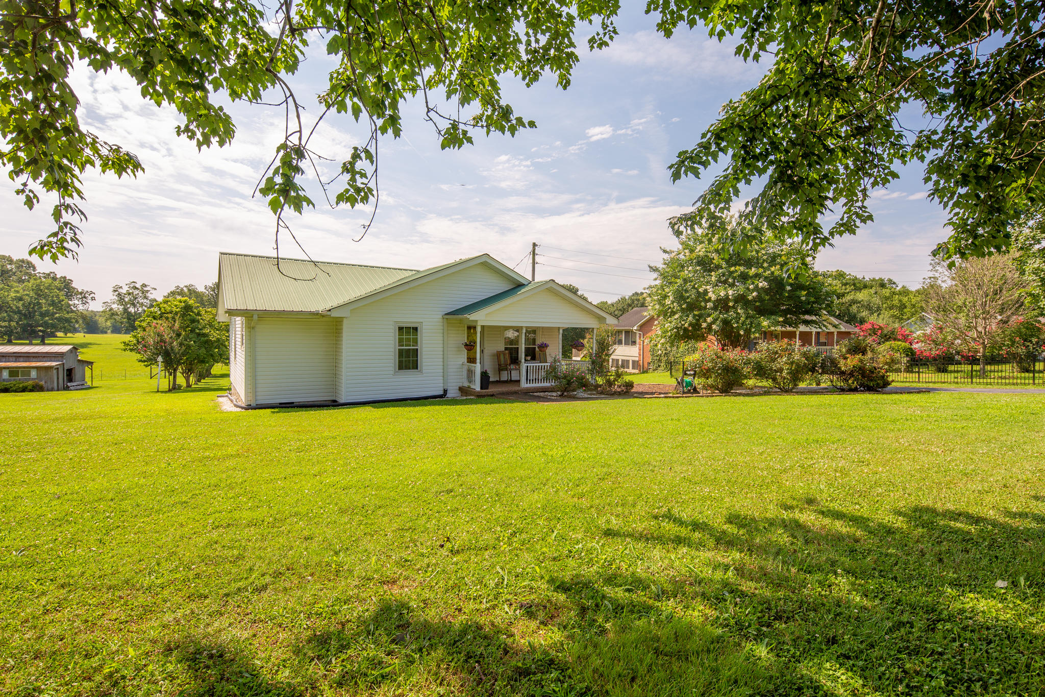8134 Hale Road Hixson, TN 37343 - Photo 3 of 35 Hale (22 of 35)