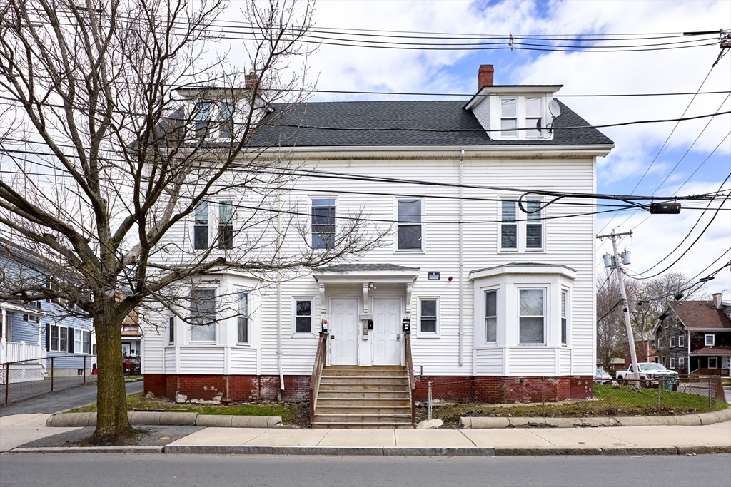 133 Chestnut Street Lynn, MA 01902 - Photo 1 of 20