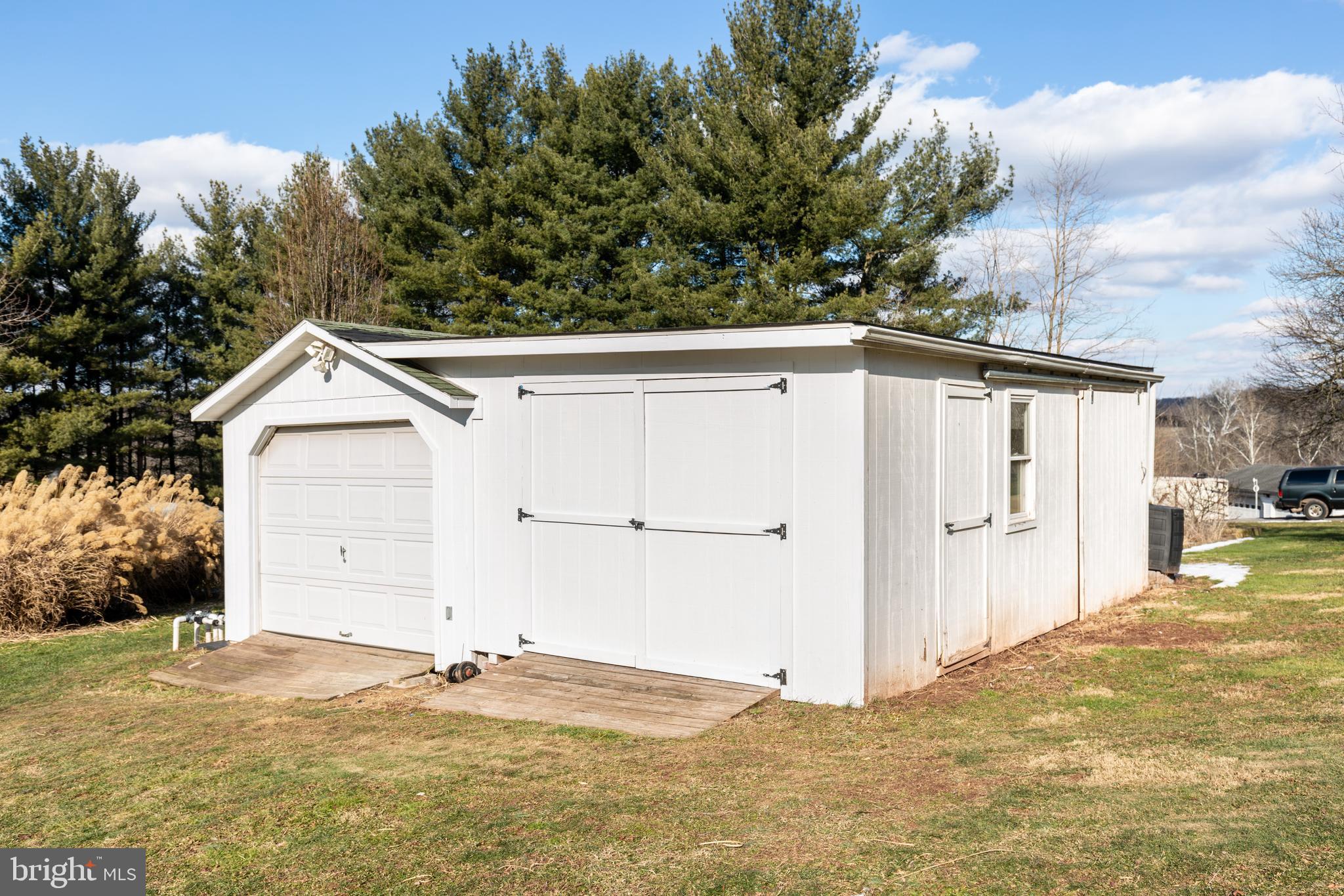 1455 Clear View Road Union Bridge, MD 21791 - Photo 42 of 46 Oversized Duel Entry Shed