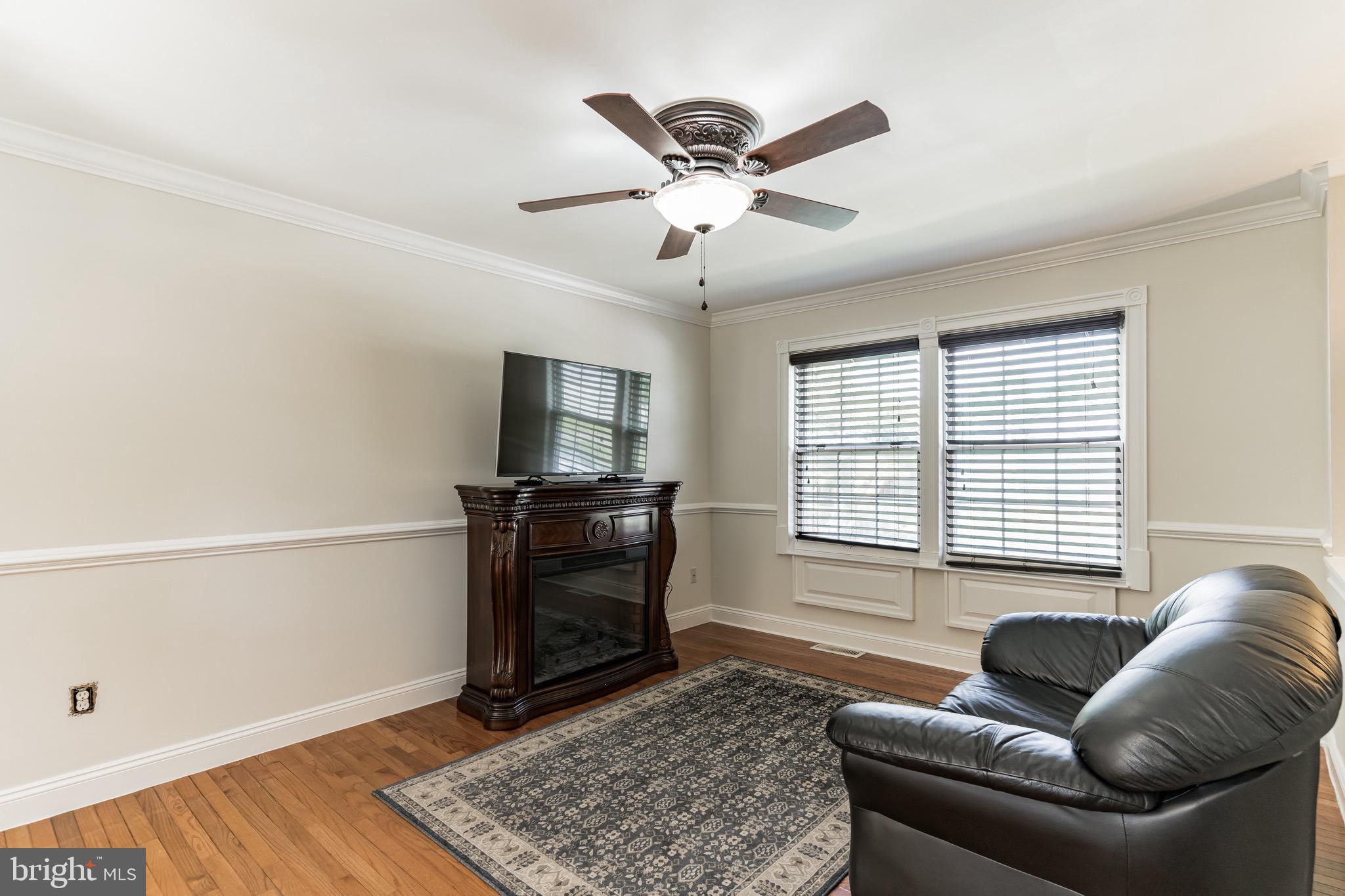 203 Acadia Road Waldorf, MD 20602 - Photo 3 of 24 Gallery Image 3