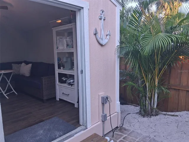 $3,200 | 216 Berry Street, Punta Gorda, FL 33950