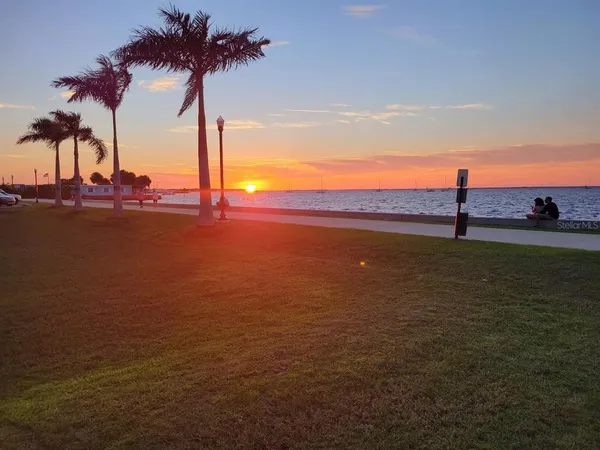 $3,200 | 216 Berry Street, Punta Gorda, FL 33950