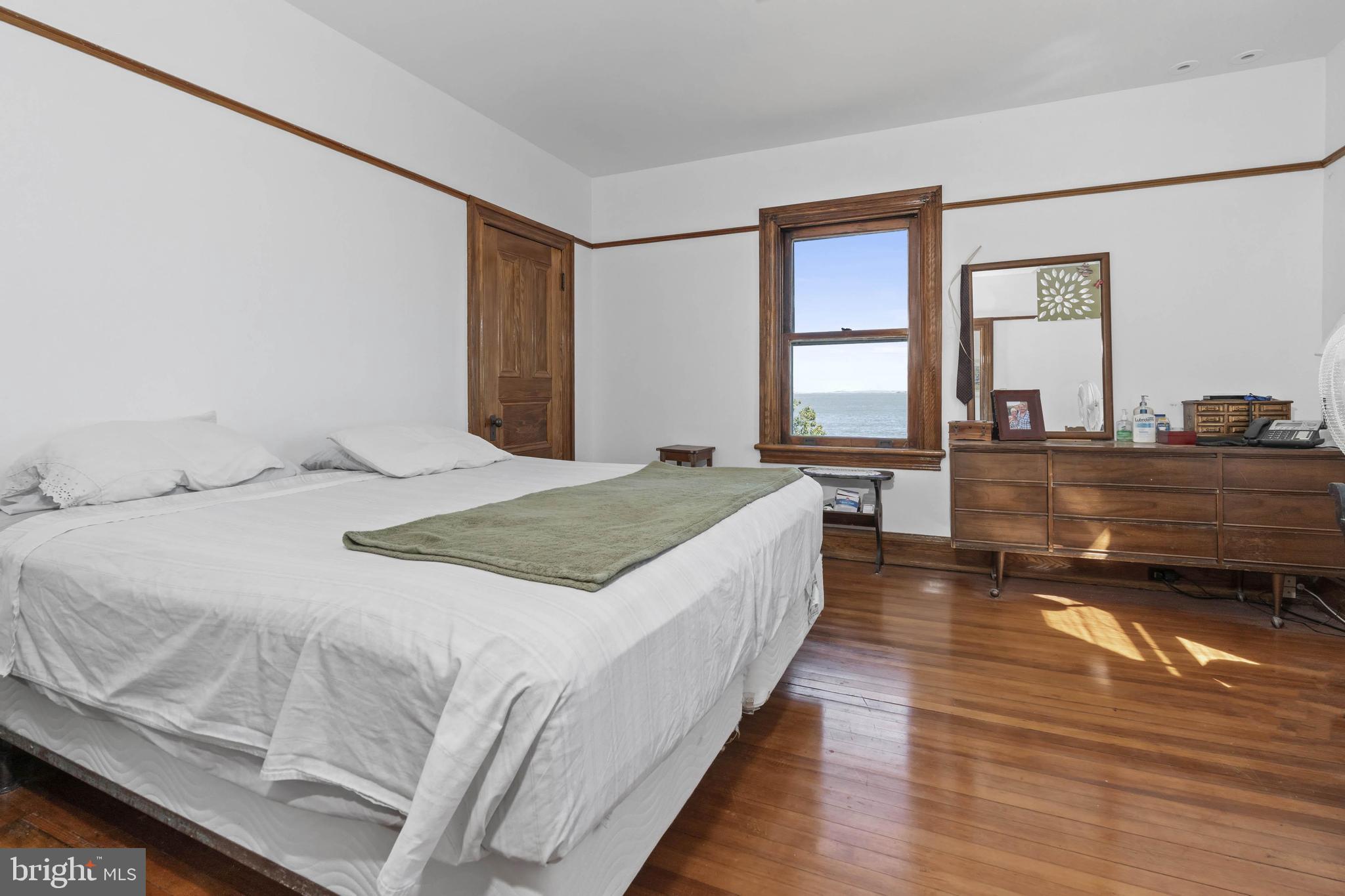 1600 Belts Road Middletown, DE 19709 - Photo 27 of 43 Main bedroom