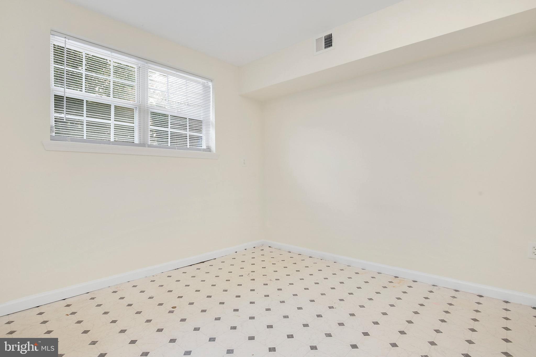 11921 Rumsfeld Terrace Silver Spring, MD 20904 - Photo 21 of 27 Gallery Image 21