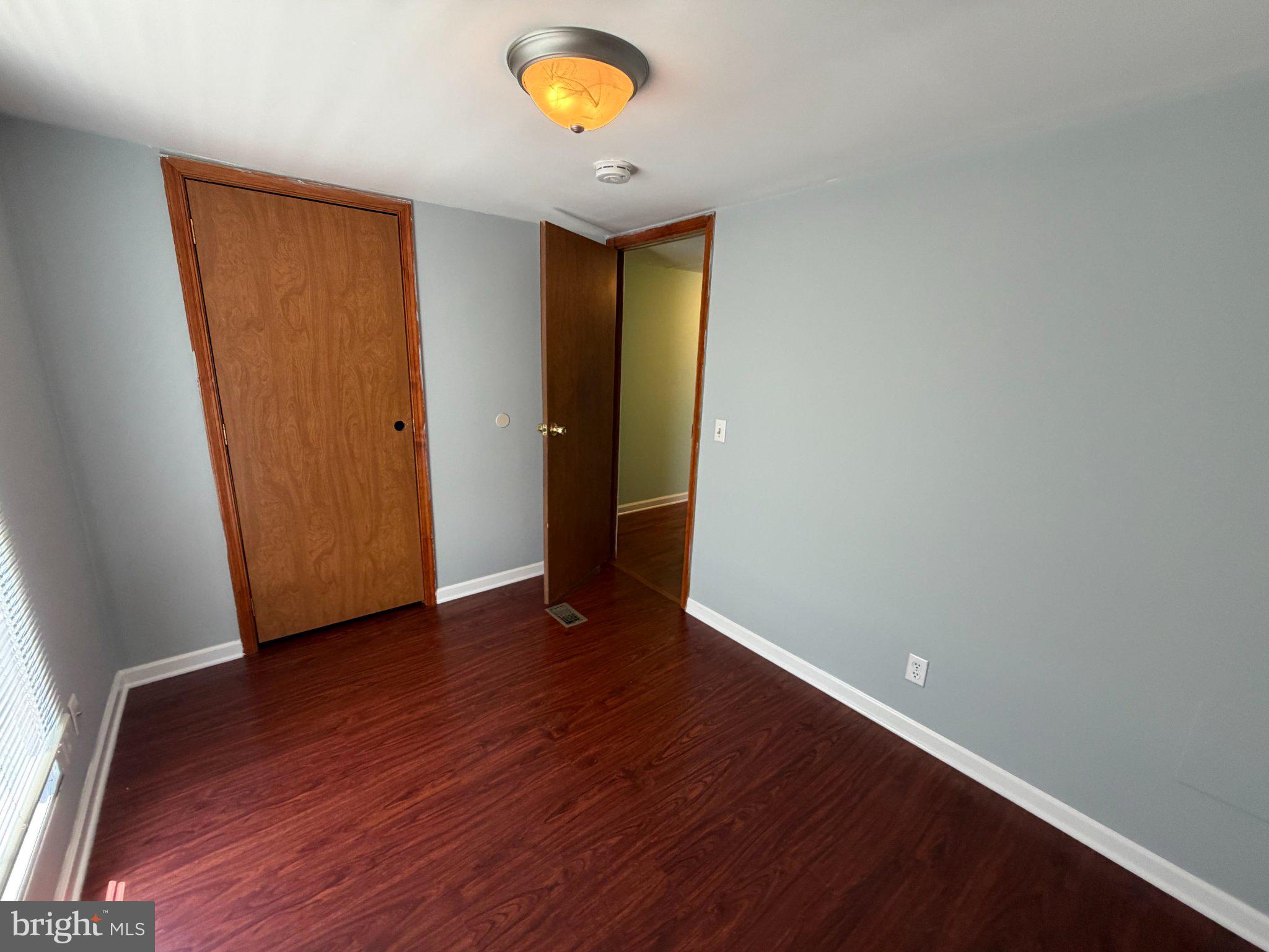 7923 Stork Road Alexandria, VA 22306 - Photo 16 of 17 Bright and inviting room with warmth.