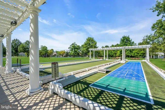 $640,000 | 40 Bunker Hill Drive, Allentown, NJ 08501