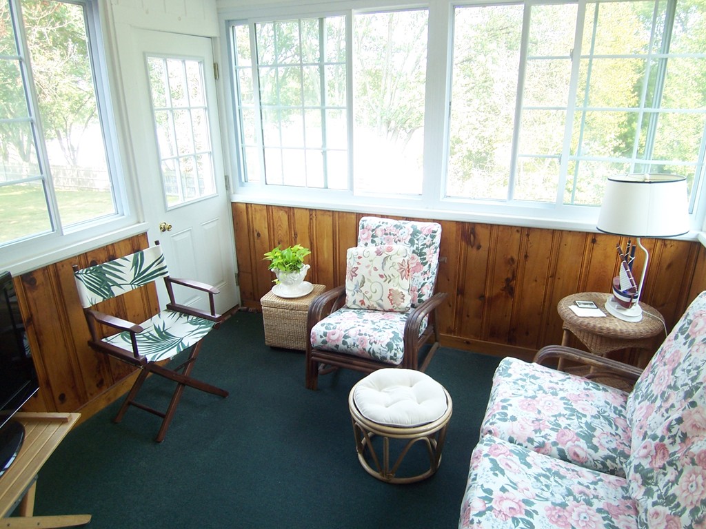 38 Grace Road Braintree, MA 02184 - Photo 4 of 15 Gallery Image 4