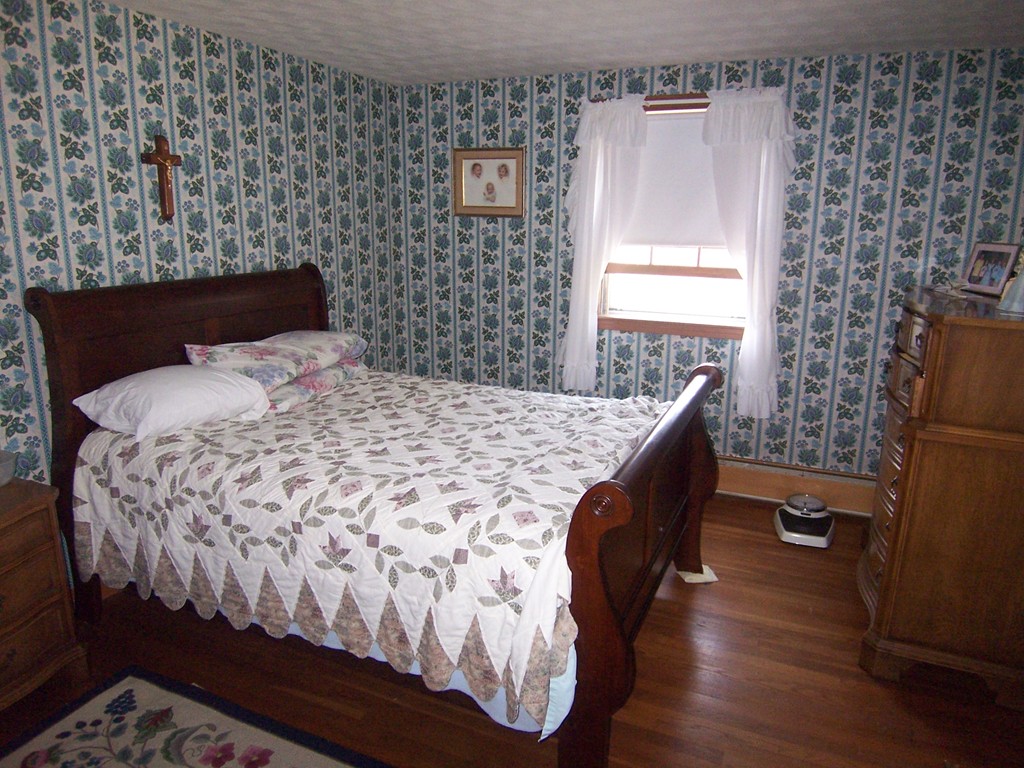 38 Grace Road Braintree, MA 02184 - Photo 8 of 15 Gallery Image 8