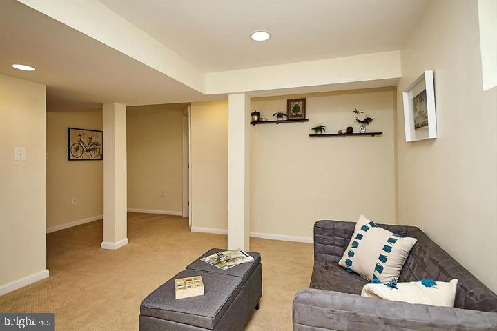 3348 Mansfield Road Falls Church, VA 22041 - Photo 11 of 13