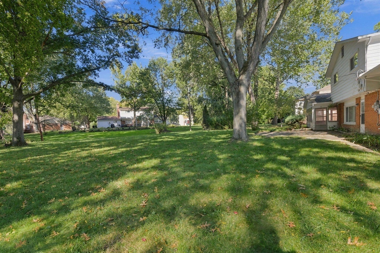 30073 Wicklow Road Farmington Hills, MI 48334 - Photo 44 of 50 Gallery Image 44