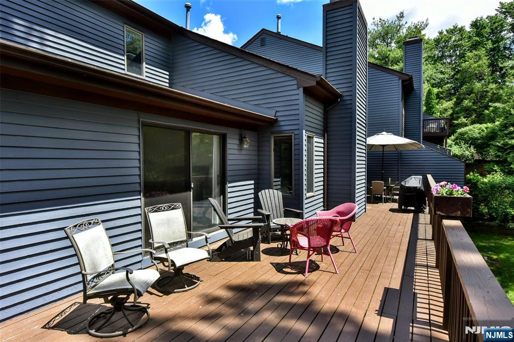 143 Fisher Road Mahwah, NJ 07430 - Photo 35 of 50