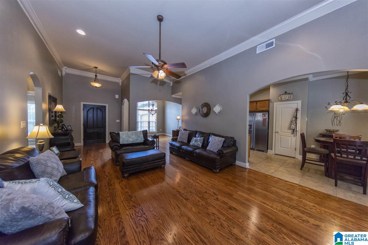 237 Strathaven Lane Pelham, AL 35124 - Photo 9 of 38 Gallery Image 9