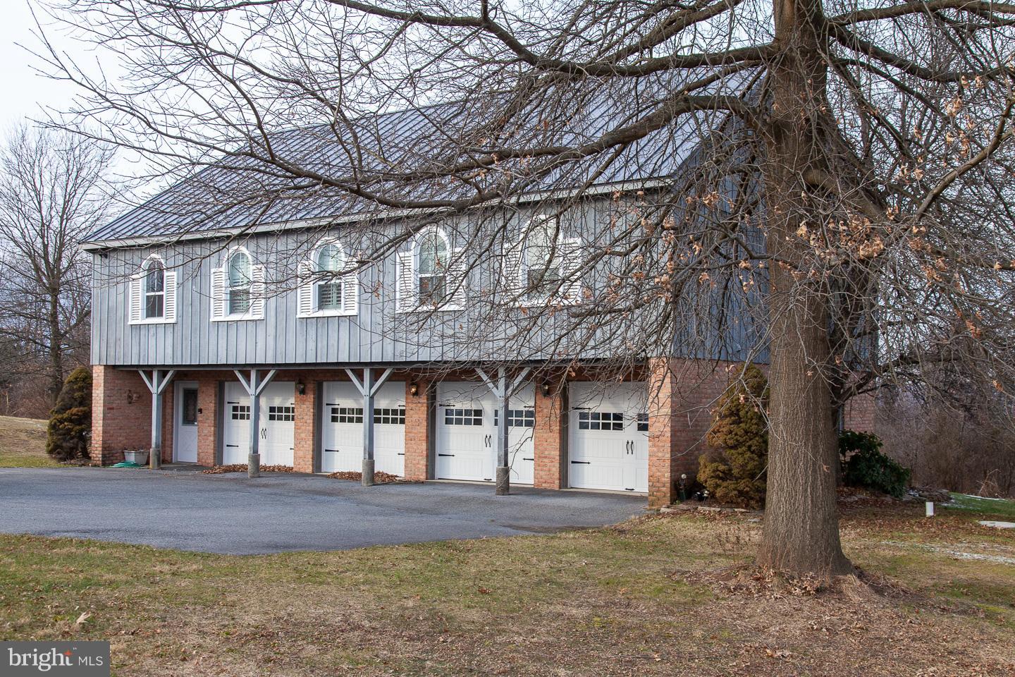 661 Brownsville Road Reading, PA 19608 - Photo 1 of 18