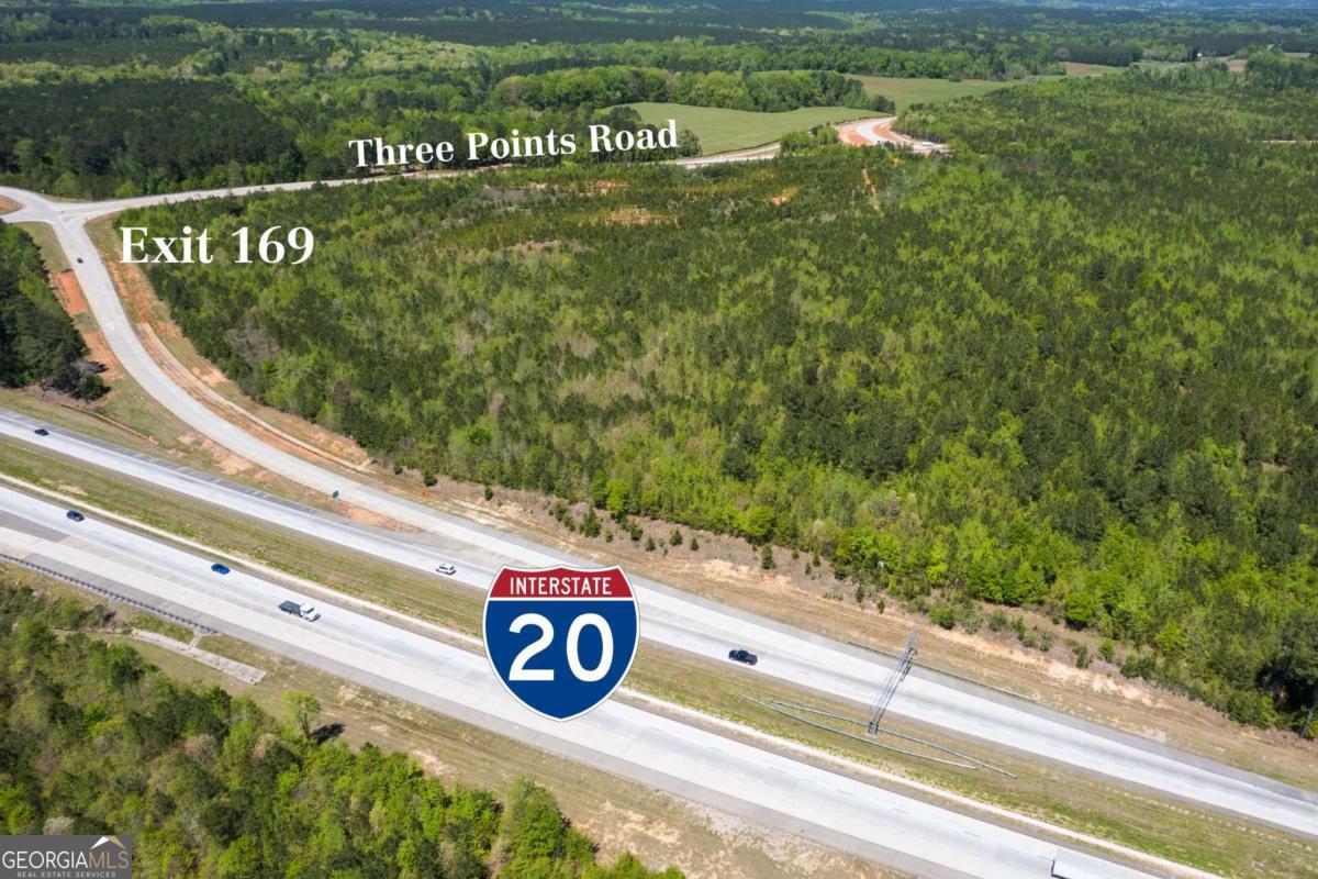 0 3 Points Road Thomson, GA 30824 - Photo 3 of 4 a view of a sign on a street