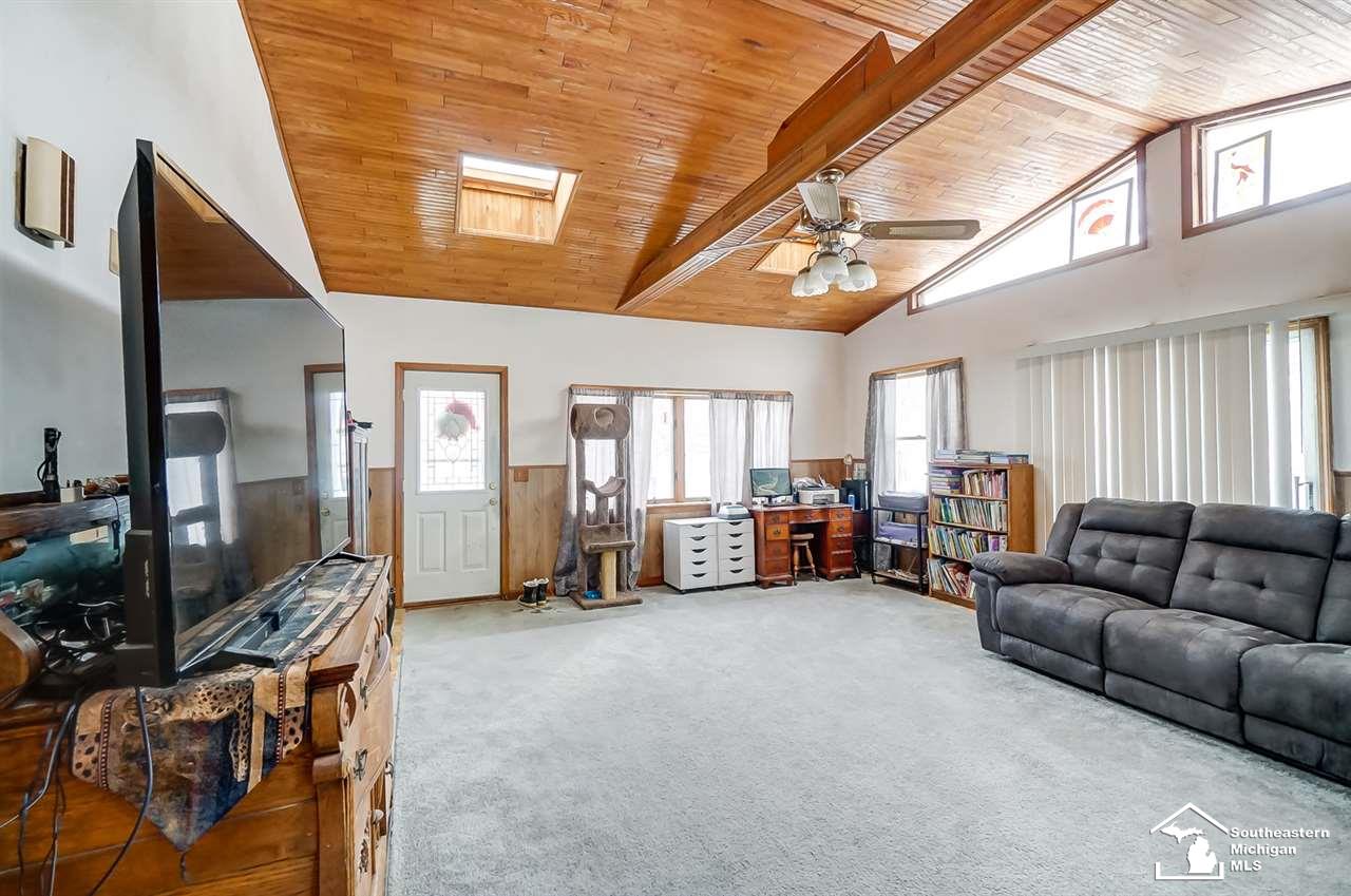 3725 Bluebush Road Monroe, MI 48162 - Photo 18 of 42