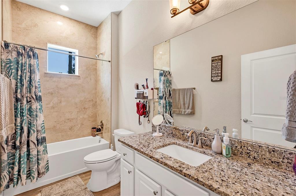 340 Ruth Jennings Drive DeBary, FL 32713 - Photo 10 of 31