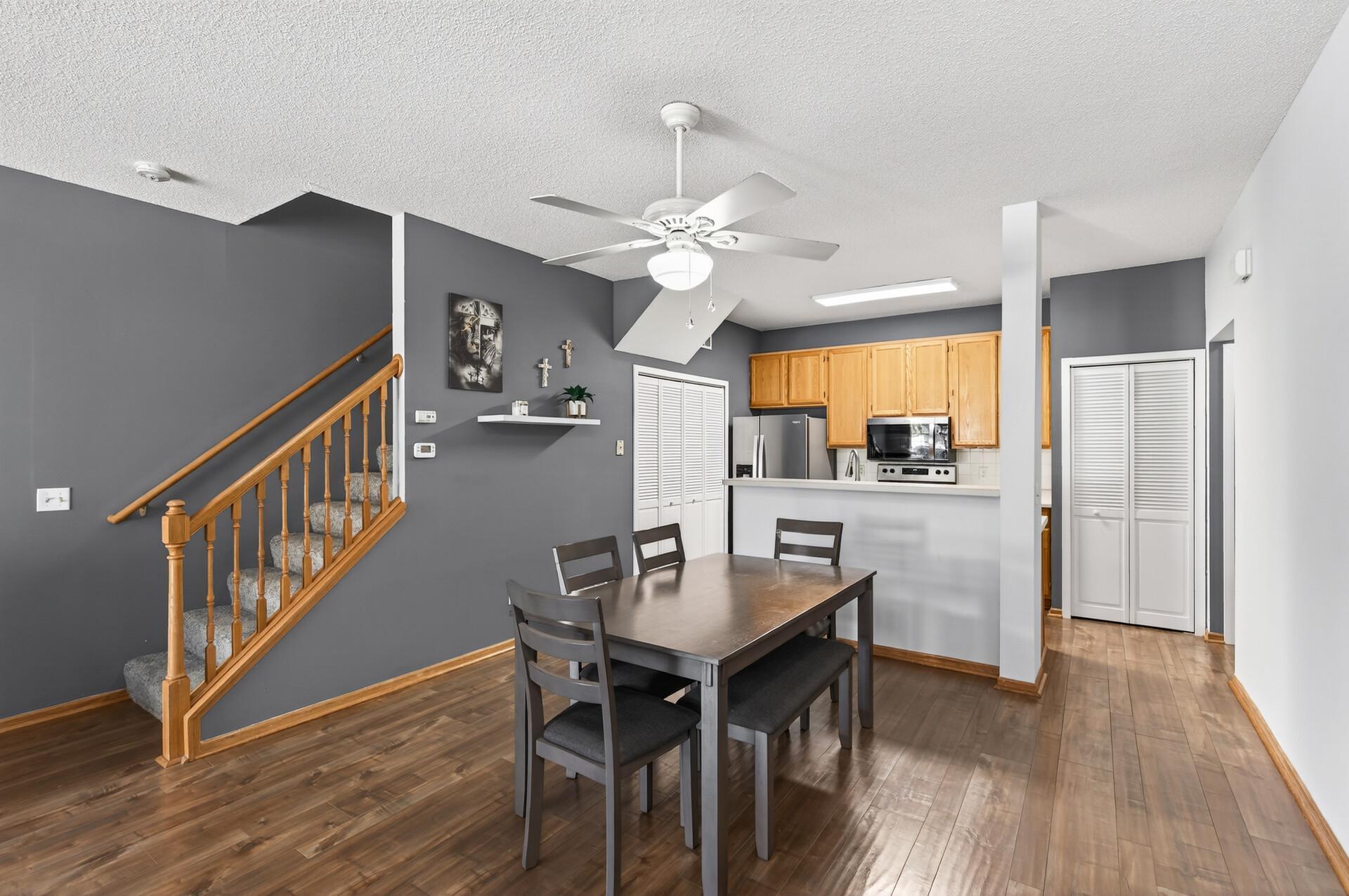 15610 Garnet Way Apple Valley, MN 55124 - Photo 5 of 23
