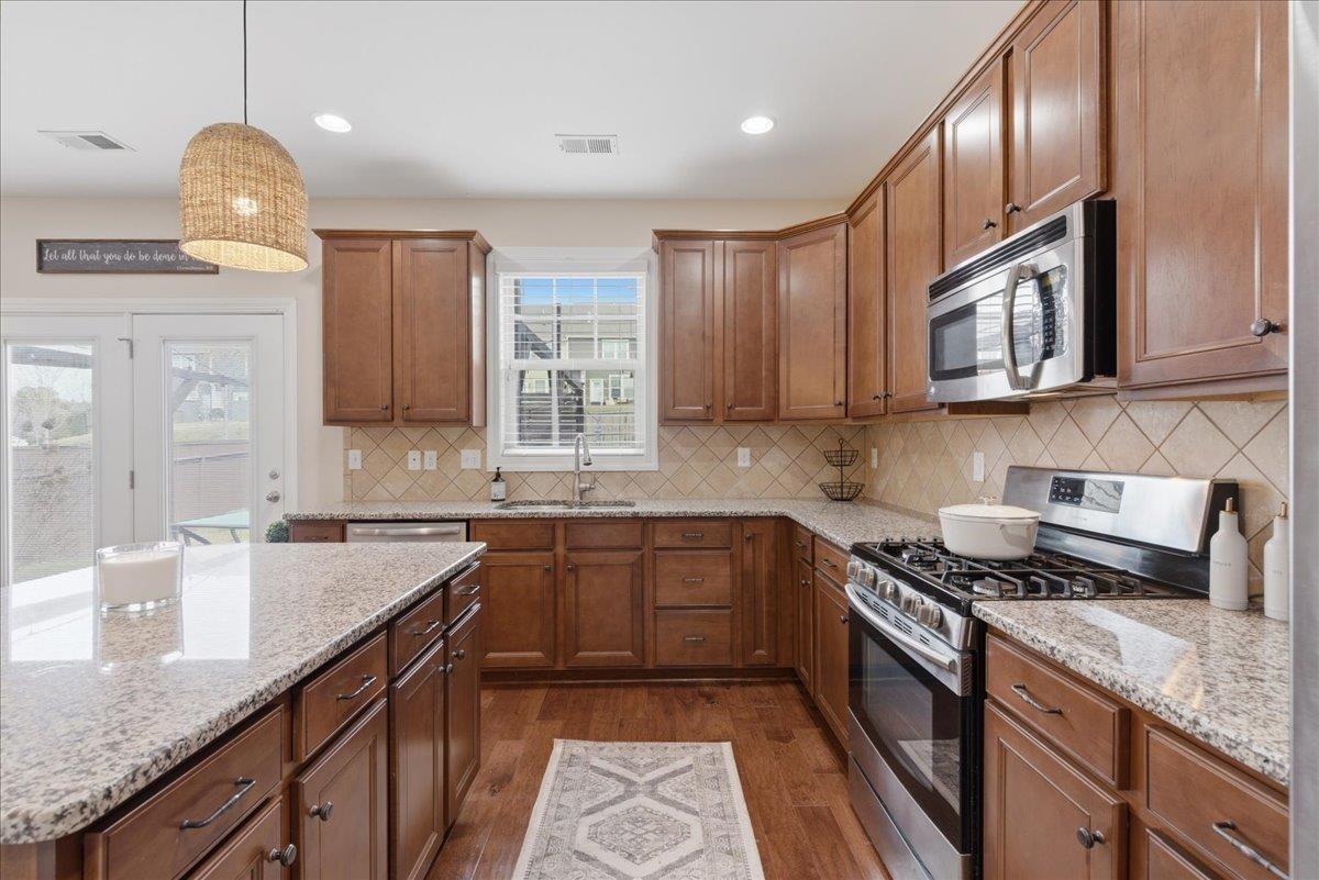 22 Kelvyn Street Greer, SC 29651 - Photo 12 of 31