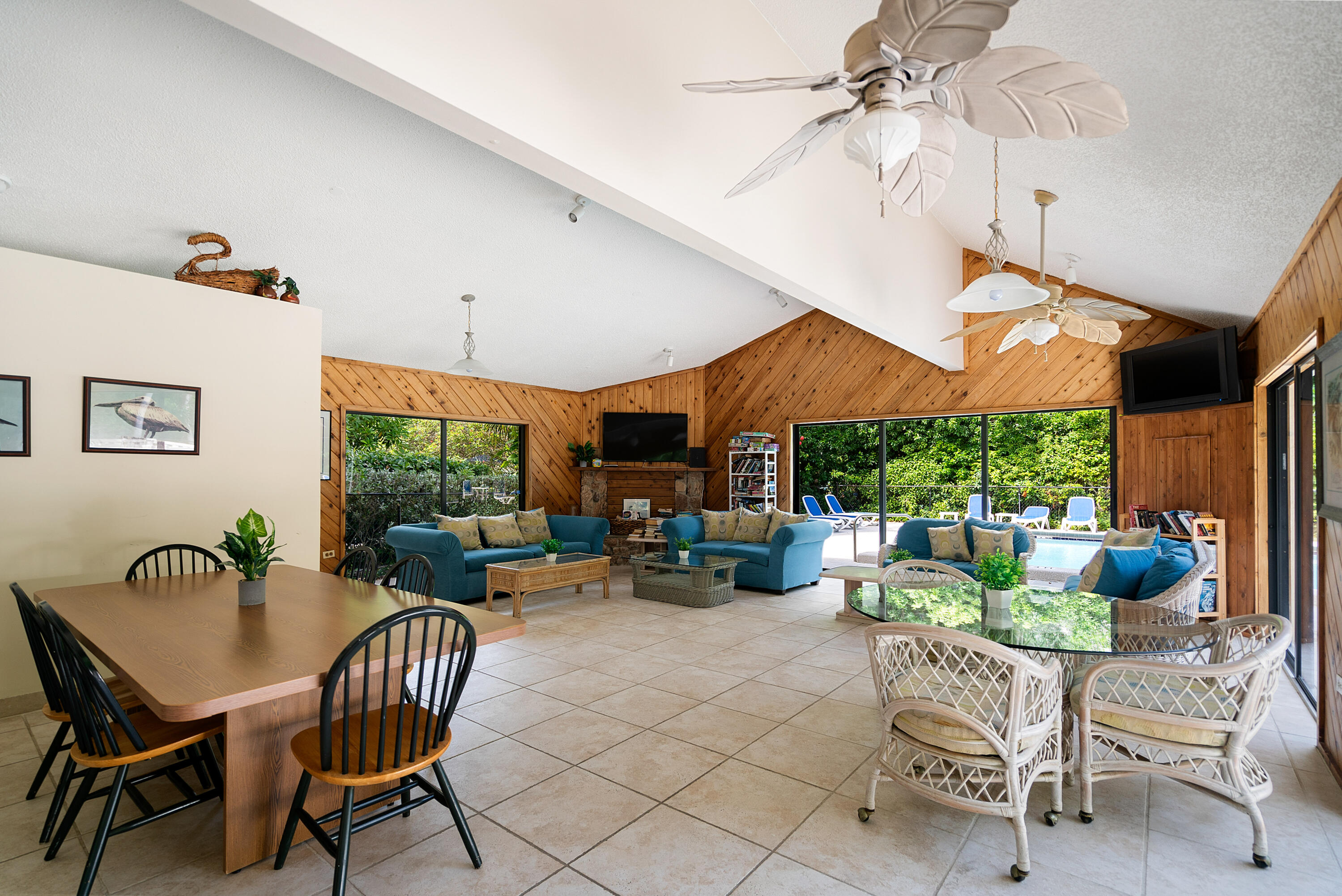94220 Overseas Highway, Unit 5E Tavernier, FL 33037 - Photo 46 of 77 a view of a dining room with furniture window and outside view
