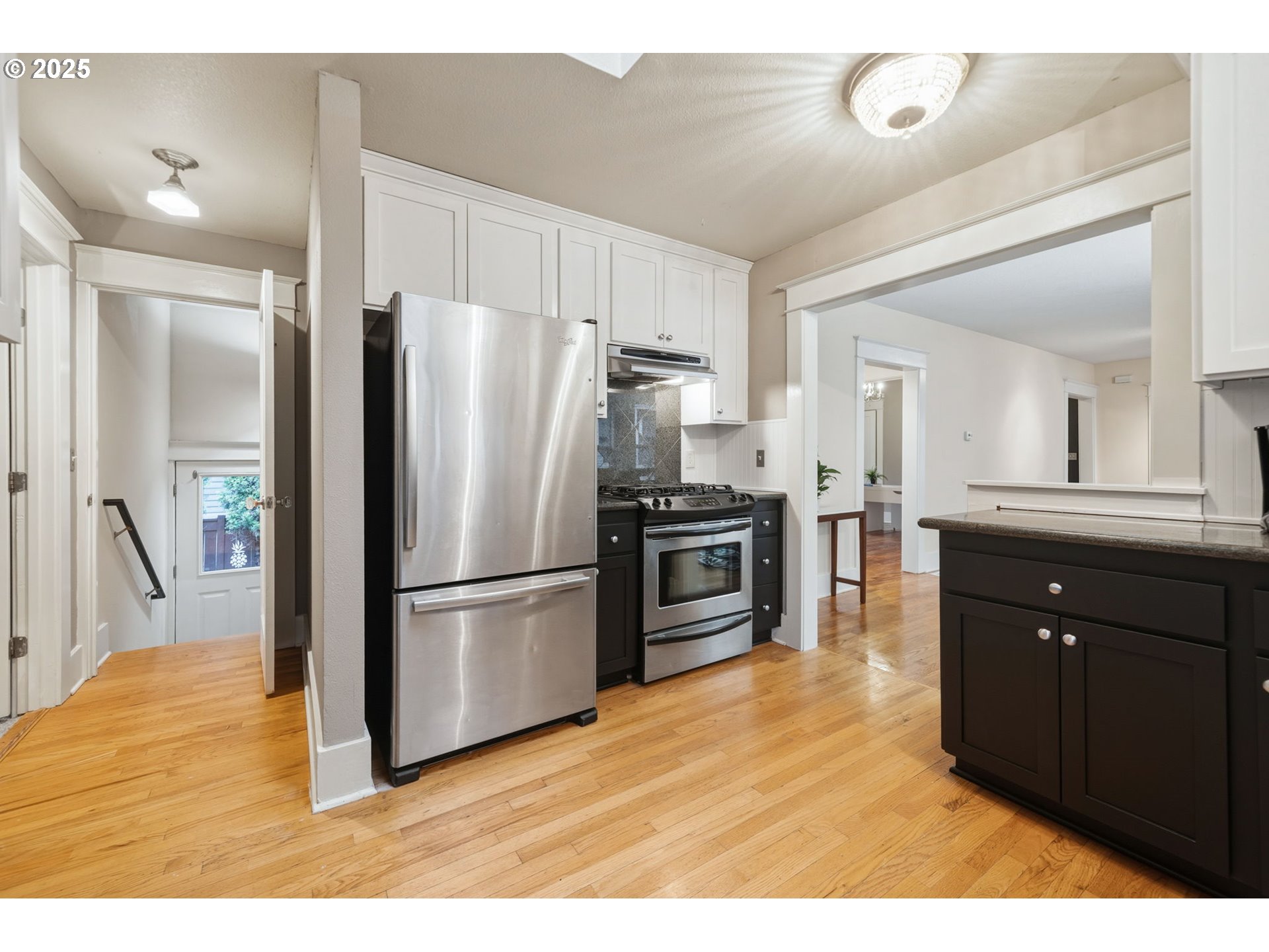 127 West 24th Street Vancouver, WA 98660 - Photo 8 of 38