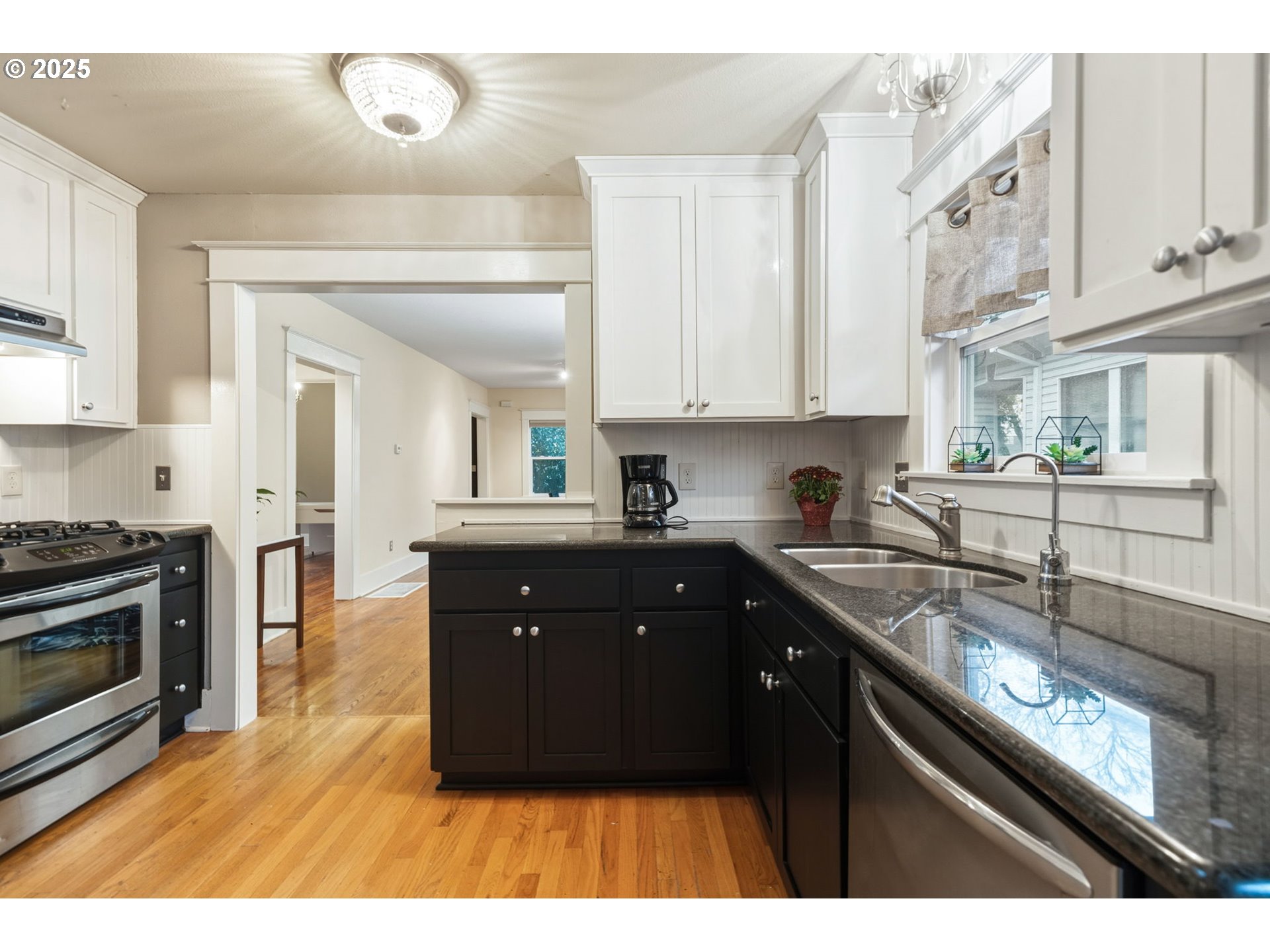 127 West 24th Street Vancouver, WA 98660 - Photo 10 of 38