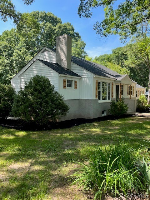 2533 Maidens Road Powhatan, VA 23139 - Photo 3 of 44 Gallery Image 3