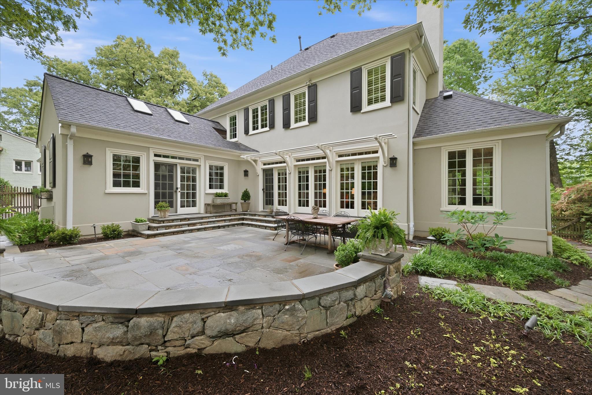 3824 Military Road Arlington, VA 22207 - Photo 49 of 54 a view of a house with backyard and sitting area