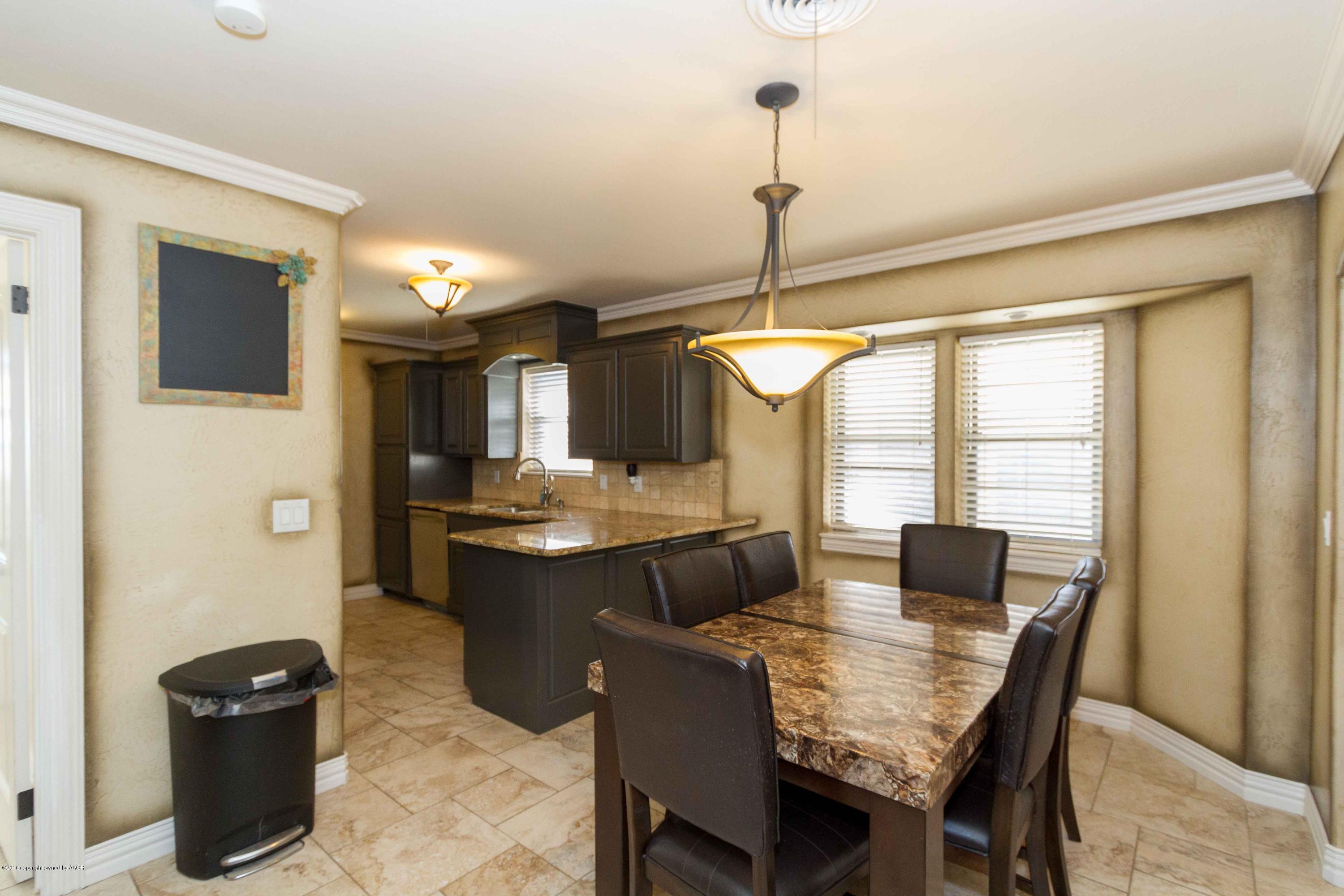 3906 Kingston Road Amarillo, TX 79109 - Photo 9 of 28 DINING VIEW 1