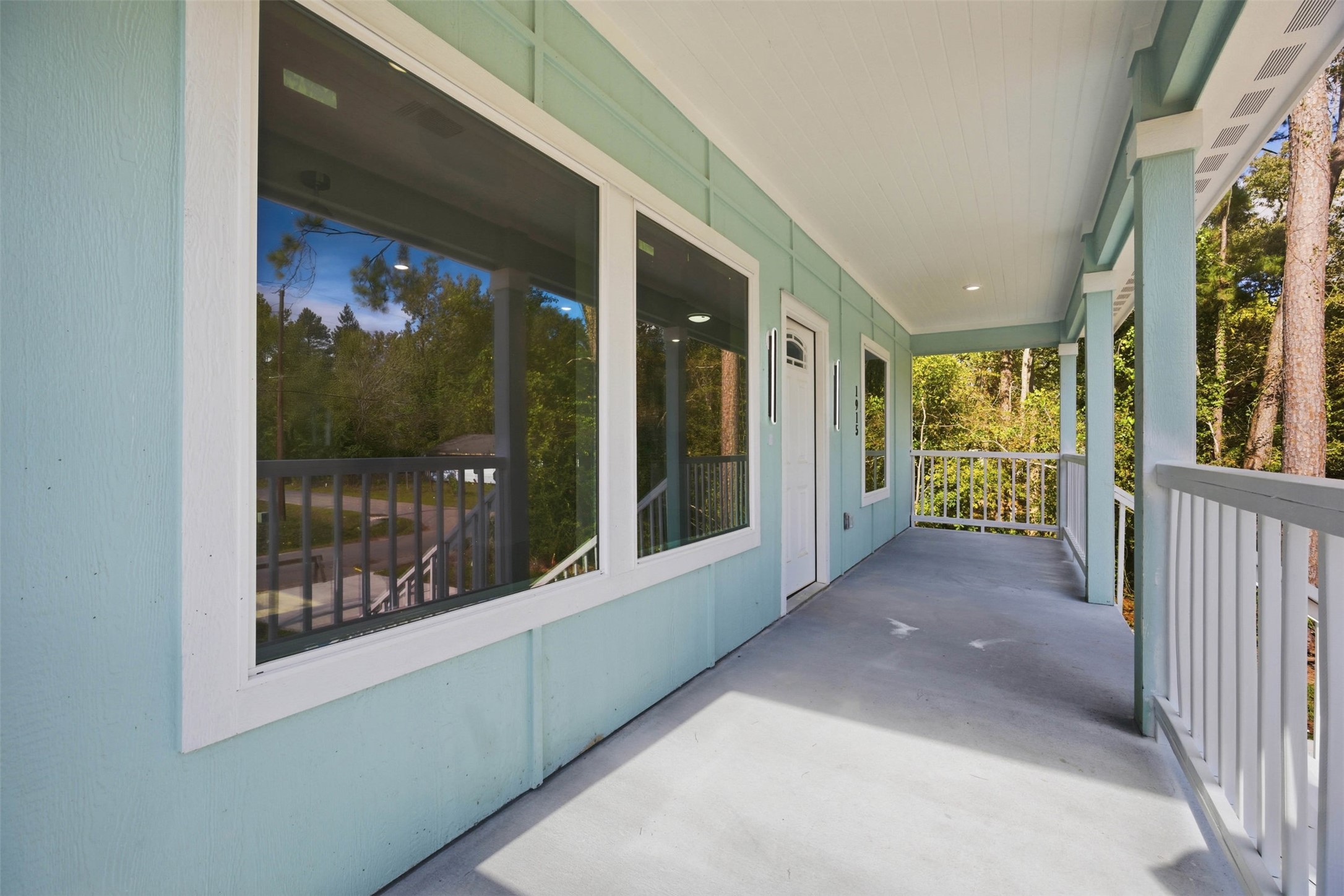 1915 Ross Avenue Cleveland, TX 77327 - Photo 2 of 11 a view of a glass door of the house