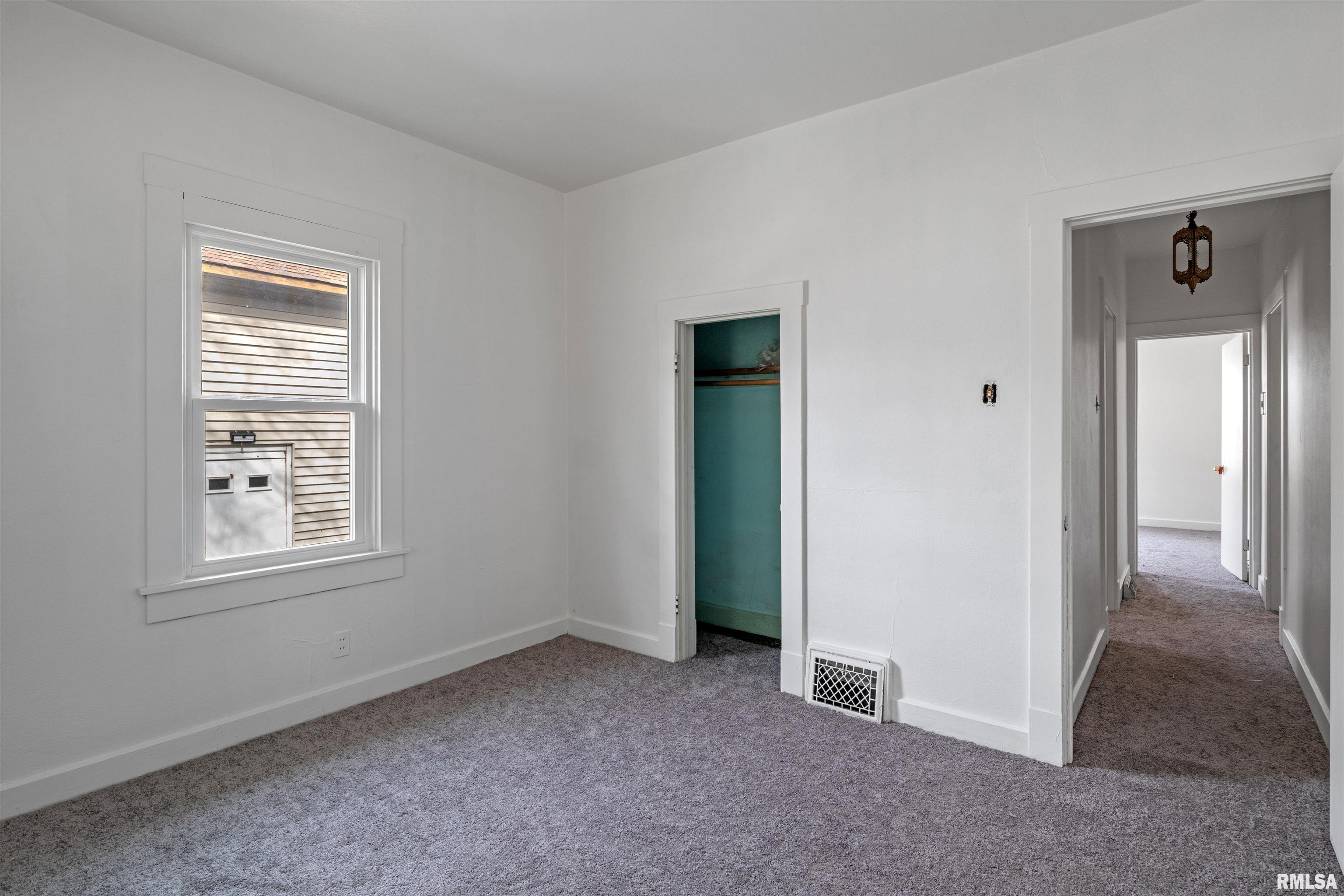 1912 North 11th Street Springfield, IL 62702 - Photo 7 of 12