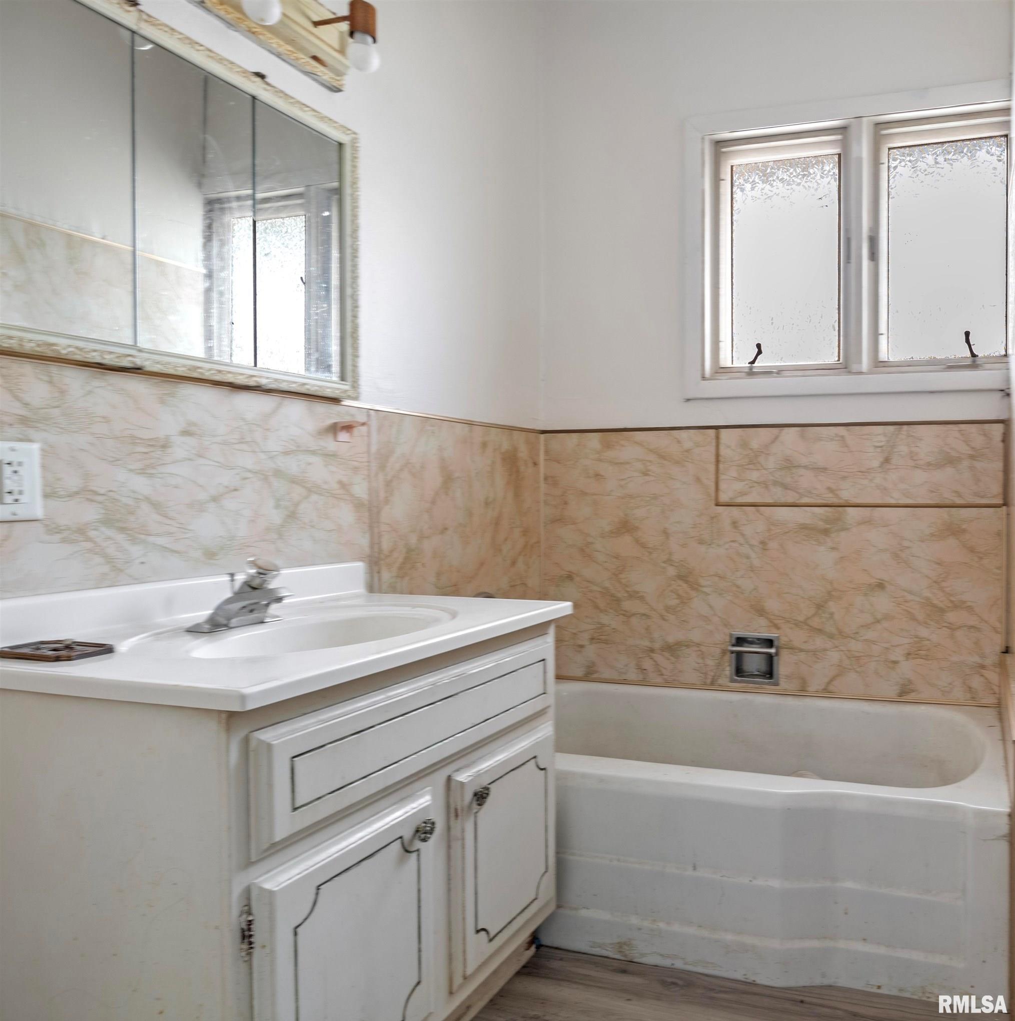 1912 North 11th Street Springfield, IL 62702 - Photo 9 of 12