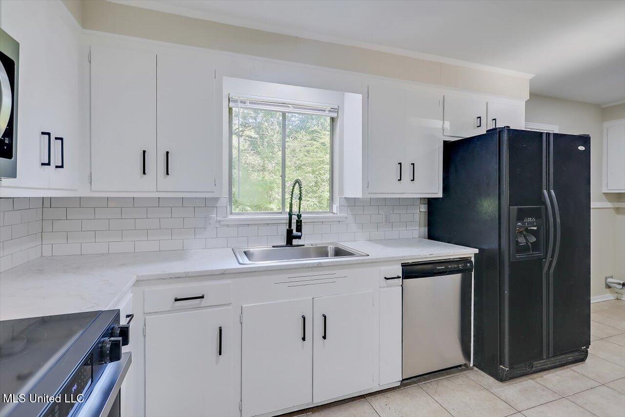 111 Chiswick Circle Jackson, MS 39211 - Photo 13 of 30 13-111 Chiswick Cir