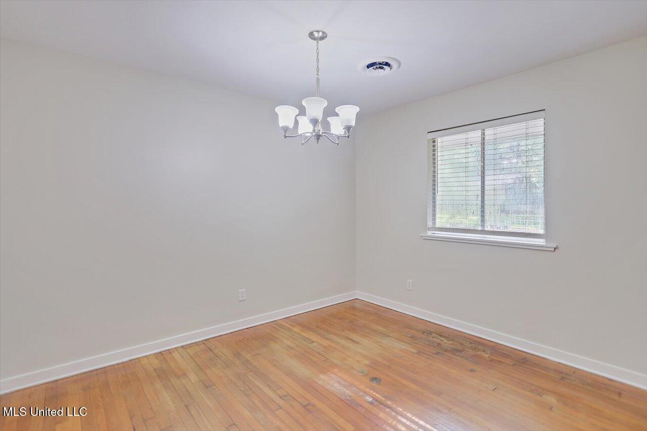 111 Chiswick Circle Jackson, MS 39211 - Photo 14 of 30 14-111 Chiswick Cir