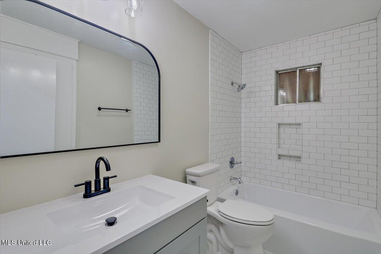 111 Chiswick Circle Jackson, MS 39211 - Photo 24 of 30 24-111 Chiswick Cir