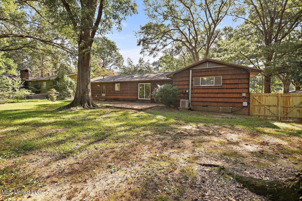 111 Chiswick Circle Jackson, MS 39211 - Photo 29 of 30 29-111 Chiswick Cir