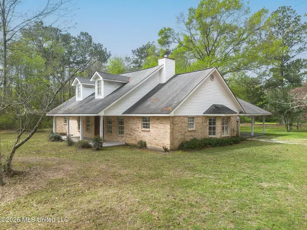$250,000 | 23463 North Benville Road, Picayune, MS 39466