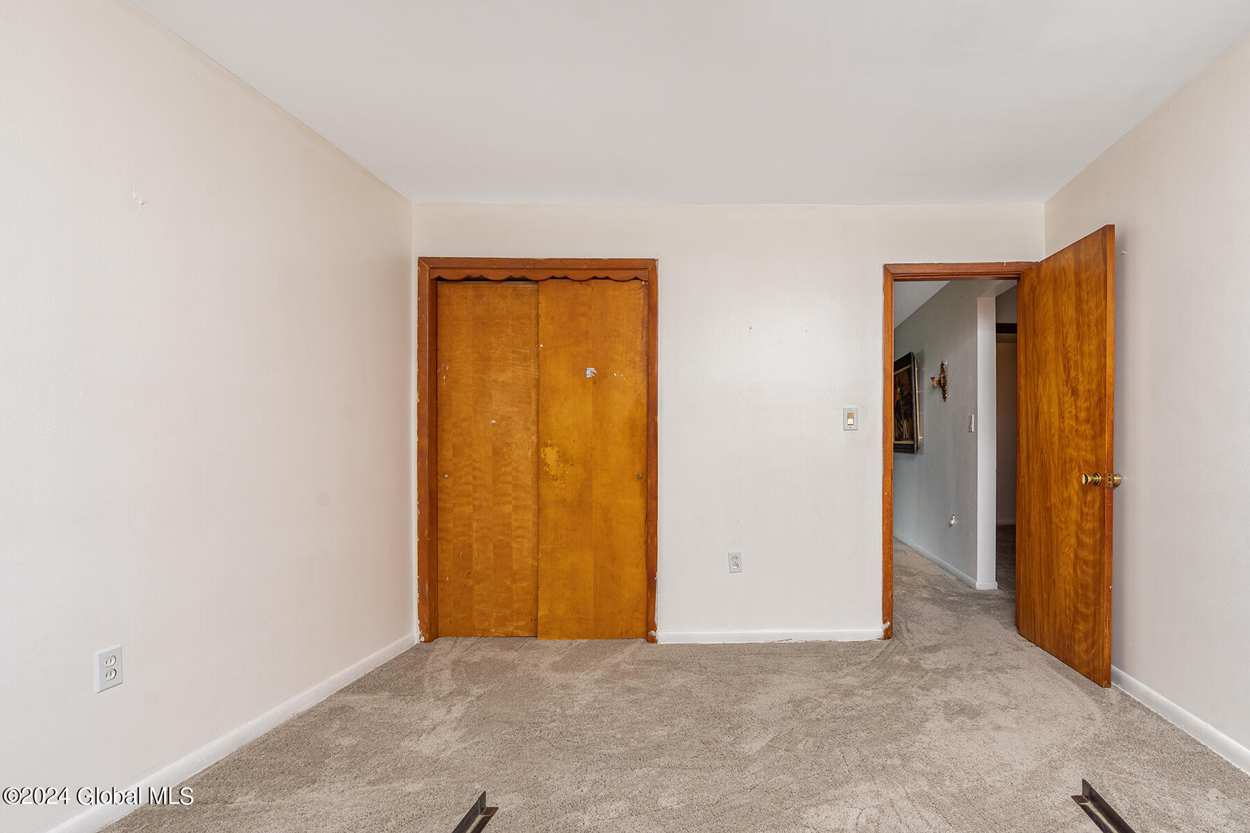 11 Beverly Drive Bethlehem, NY 12203 - Photo 12 of 34 012-11-Beverly-Dr