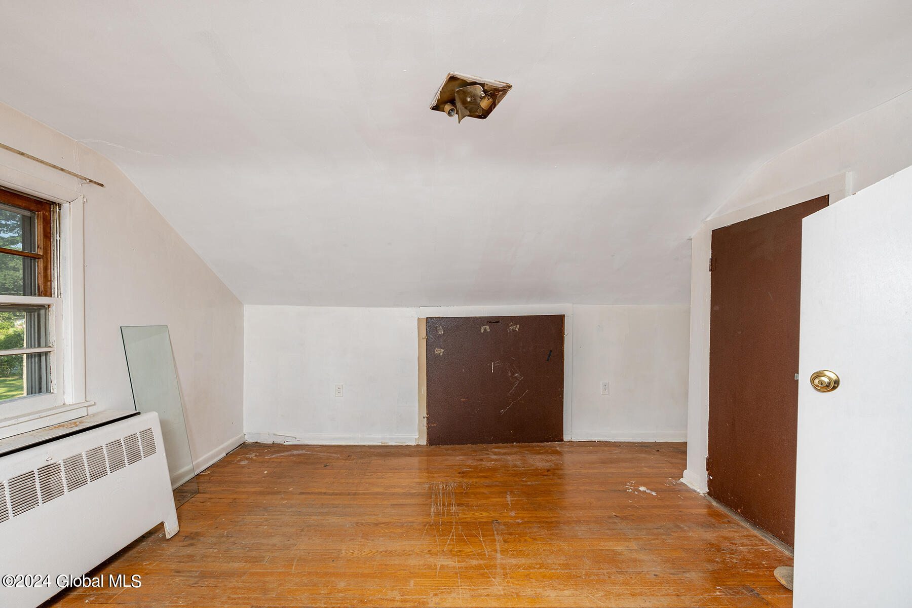 11 Beverly Drive Bethlehem, NY 12203 - Photo 31 of 34 032-11-Beverly-Dr