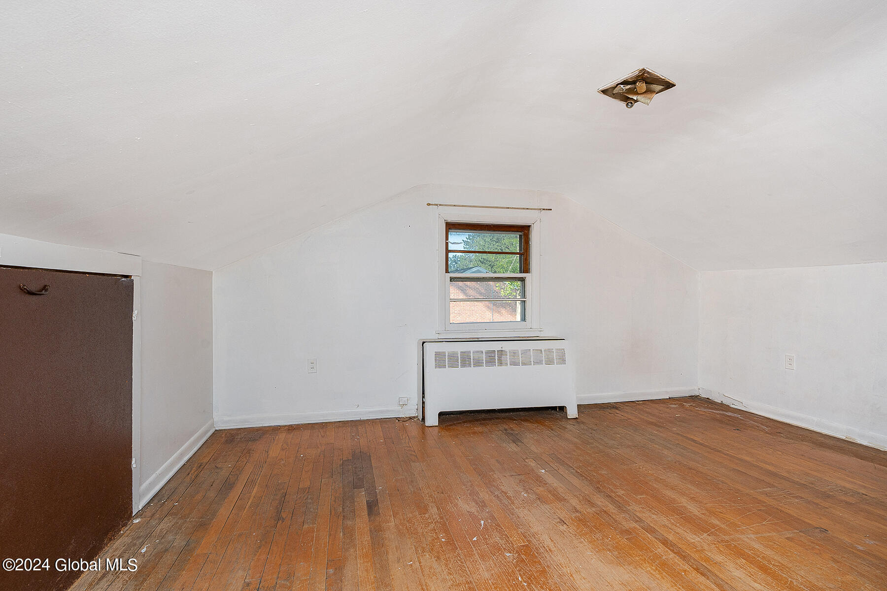 11 Beverly Drive Bethlehem, NY 12203 - Photo 32 of 34 033-11-Beverly-Dr