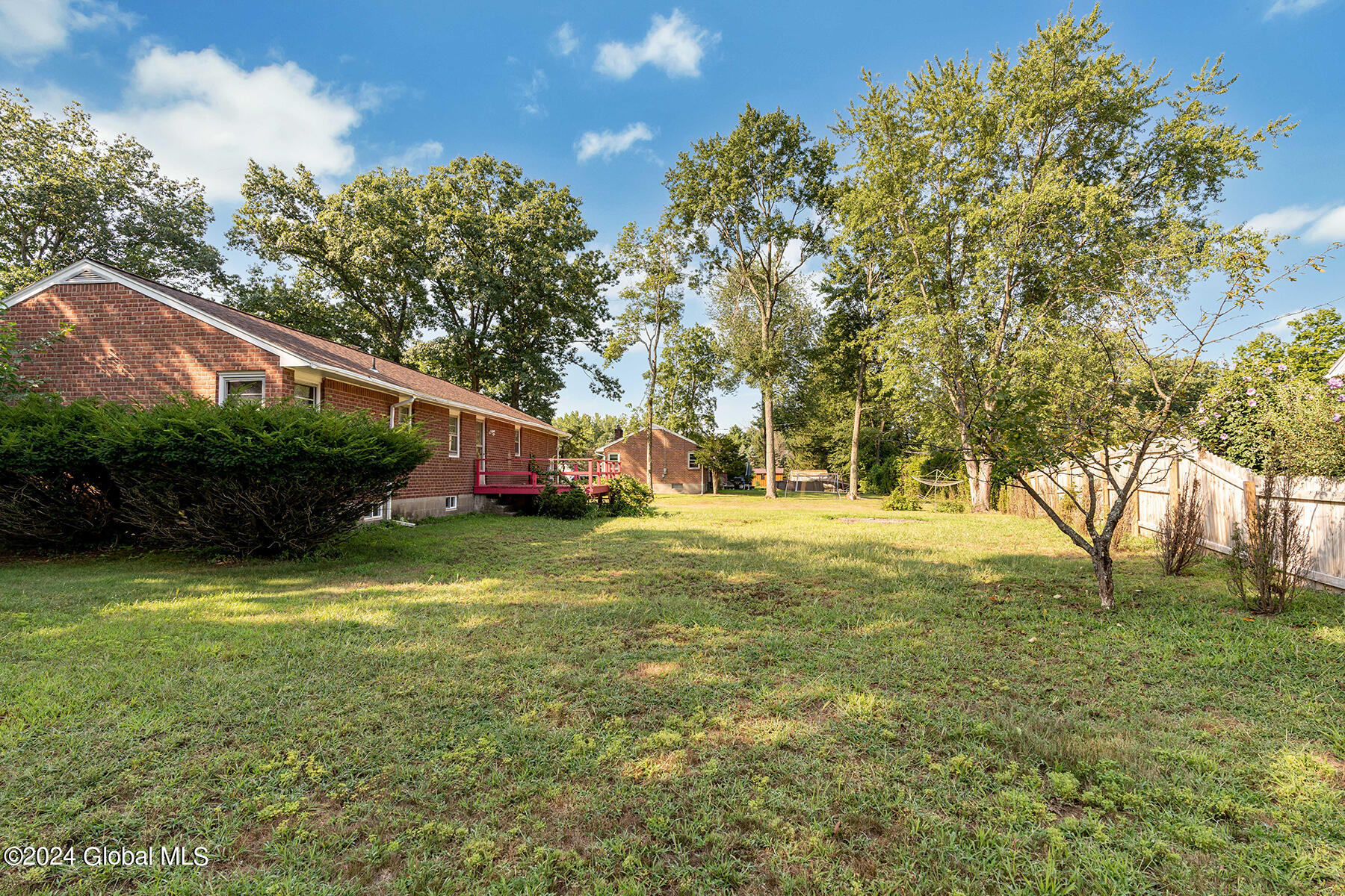 11 Beverly Drive Bethlehem, NY 12203 - Photo 34 of 34 035-11-Beverly-Dr