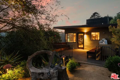 $1,999,995 | 8715 Skyline Drive, Los Angeles, CA 90046